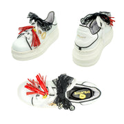 PIEL BLANCO ORILLA NEGRO BESO NEGRO AGUJETA